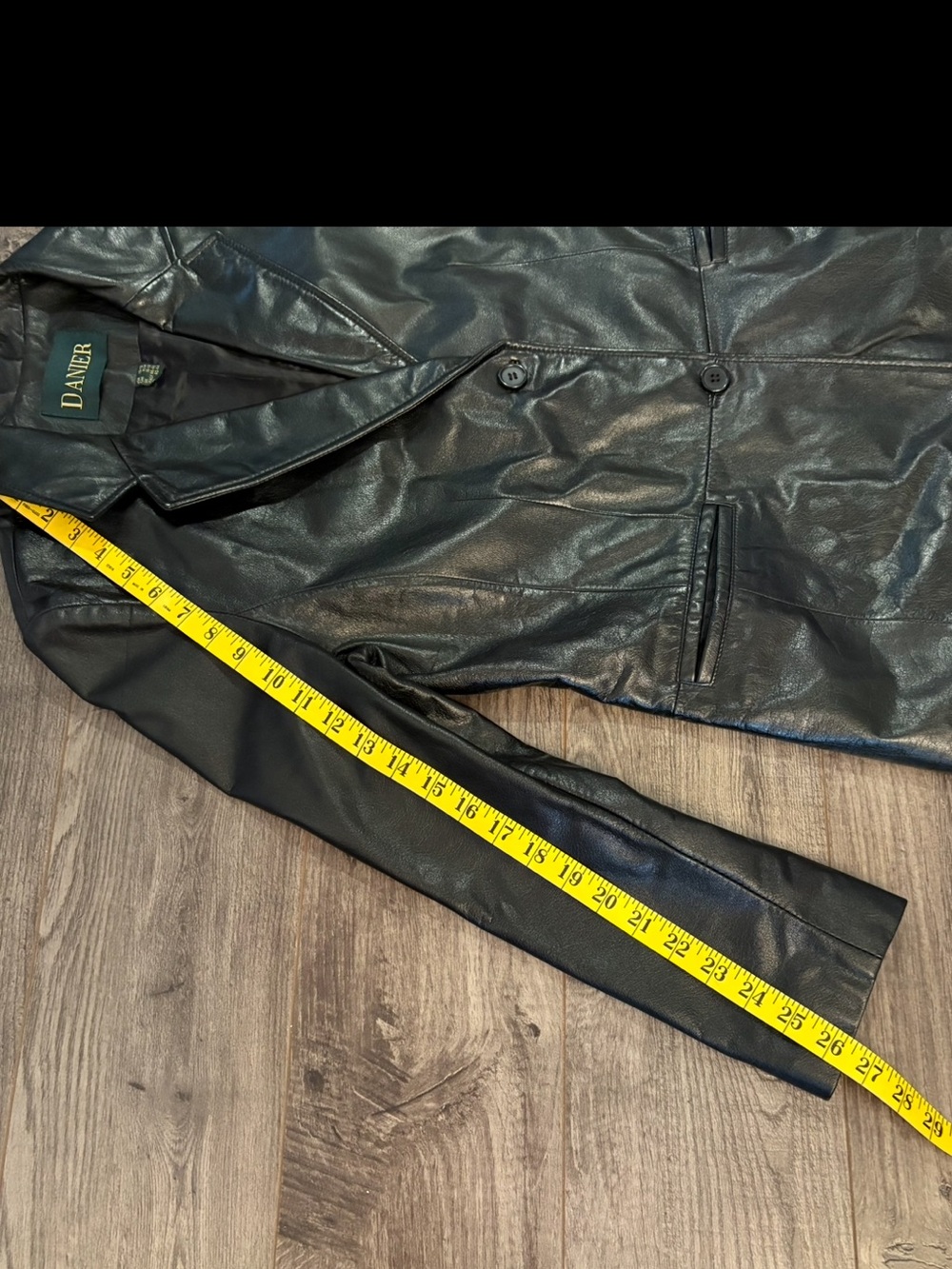 Danier genuine leather blazer jacket black - Picture 6 of 11